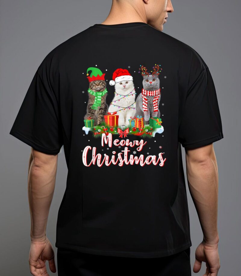 Cat meowy family matching christmas pajamas santa cats xmas T-Shirt