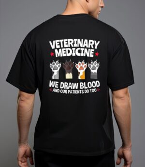 Cute veterinarian paws cat meow kitty cat for mom T-Shirt