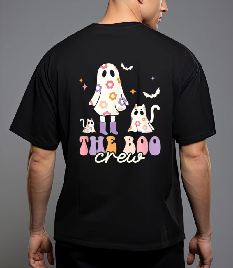 He boo crew spooky season ghost cat halloween groovy retro T-Shirt
