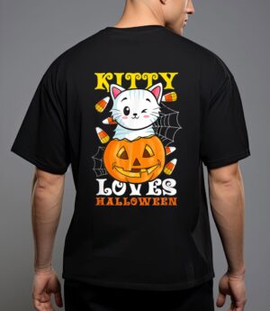 Kitty loves halloween funny scary and spooky halloween cat T-Shirt