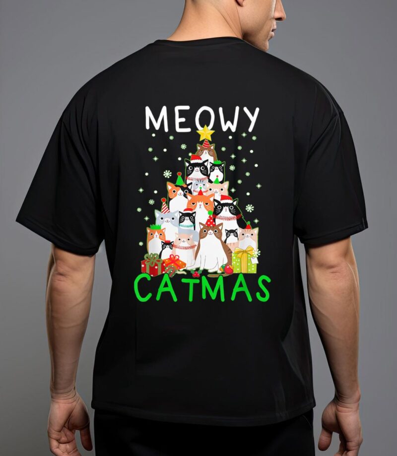 Meowy catmas cat christmas tree xmas T-Shirt
