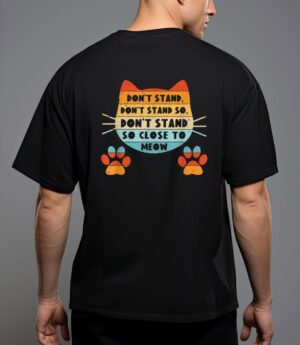 Retro cat tshirt, funny cat tee, don't stand close meow T-Shirt